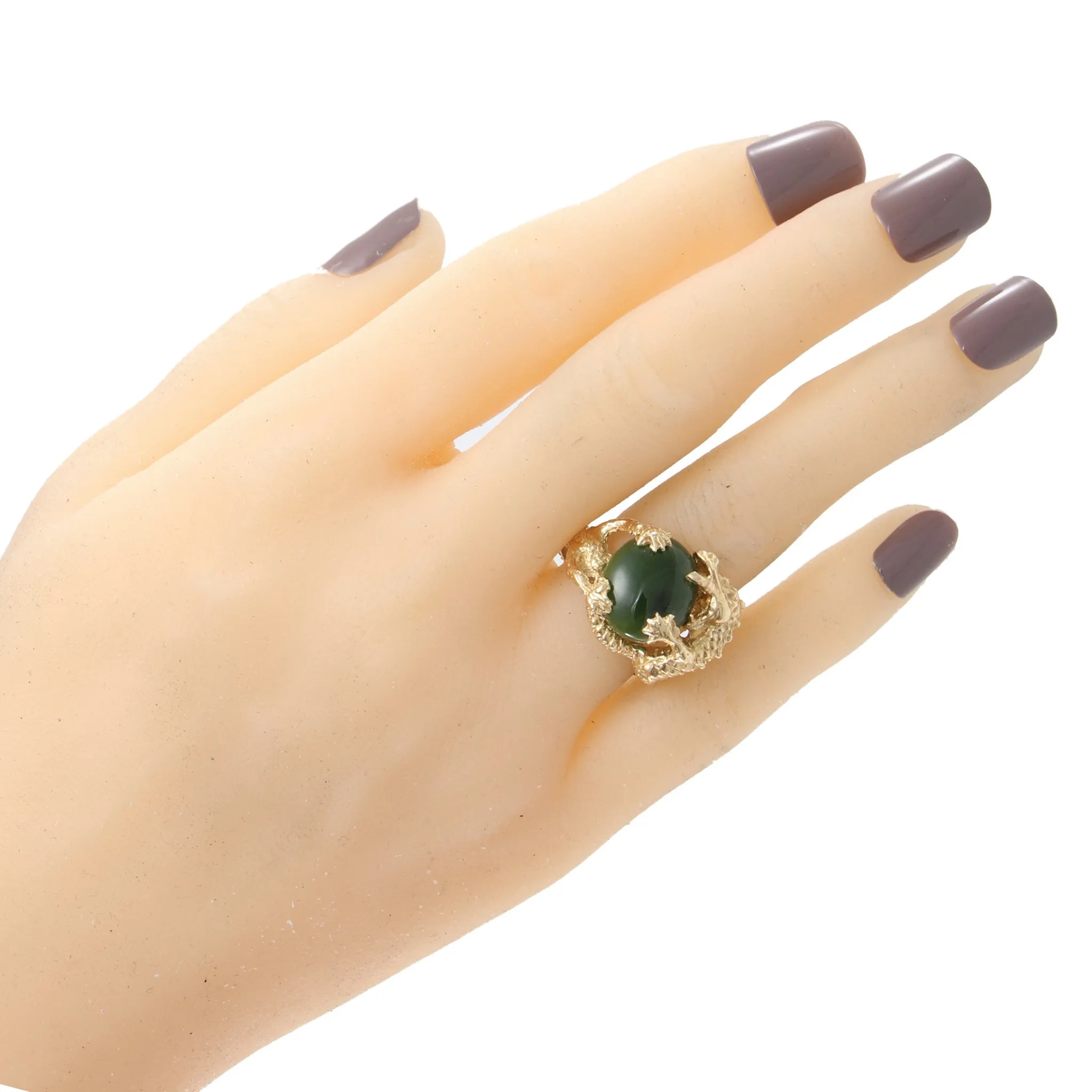 Oval Nephrite Green Jade Dragon Ring 14k Yellow Gold Hammered Vintage Cocktail