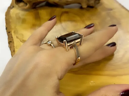 Rectangle Smokey Quartz Ring