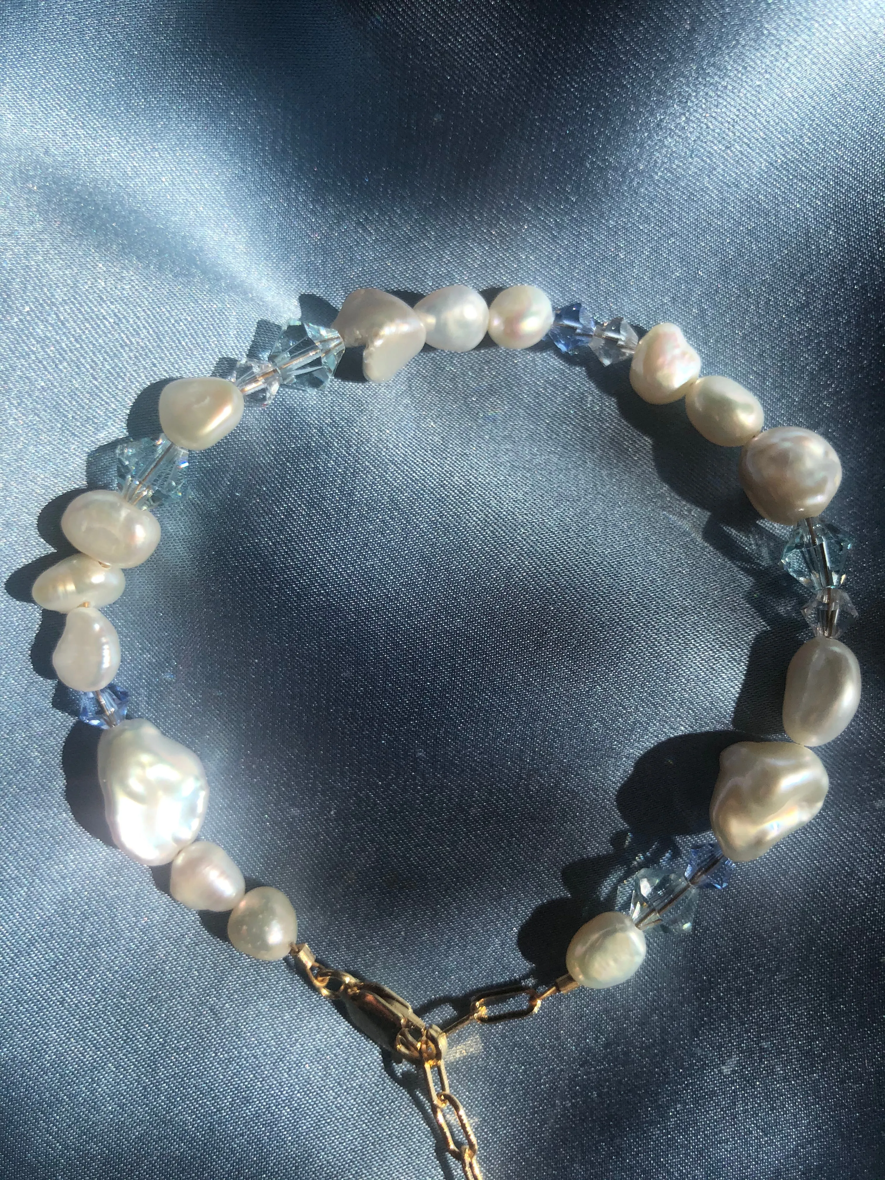 Rocky Pearl Bracelet